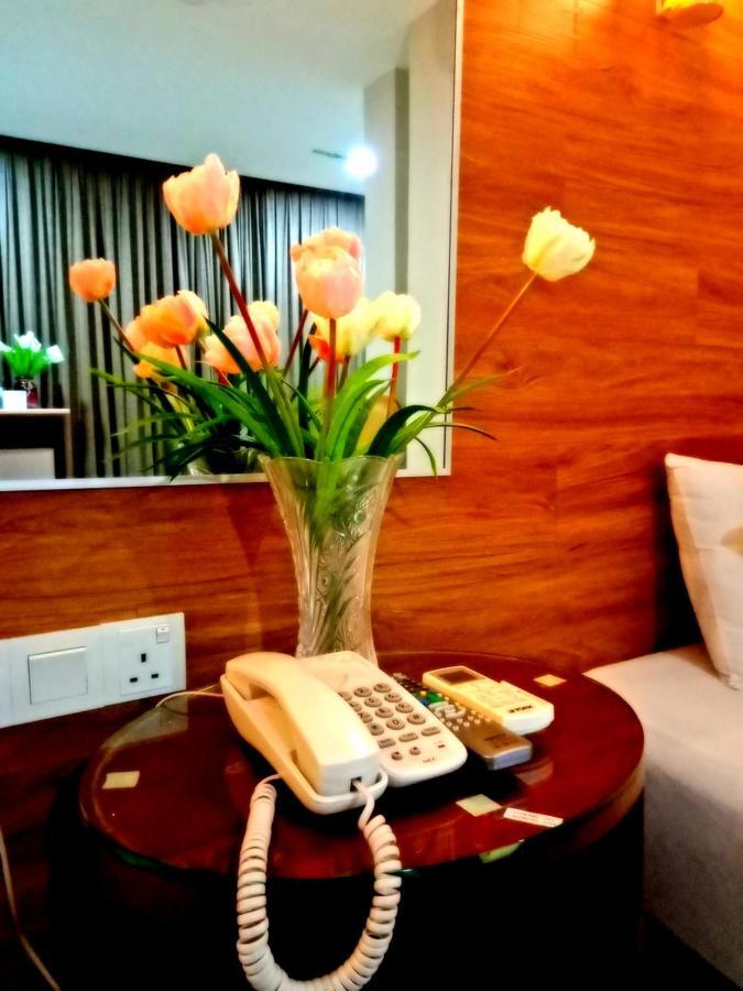 Easy Hotel @ Ampang Batu Empat Exterior foto